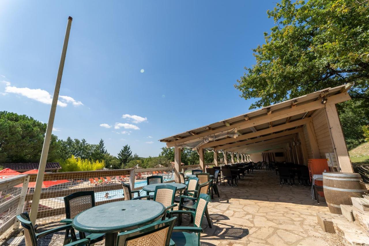 Camping Les Reflets Du Quercy Crayssac Exterior foto