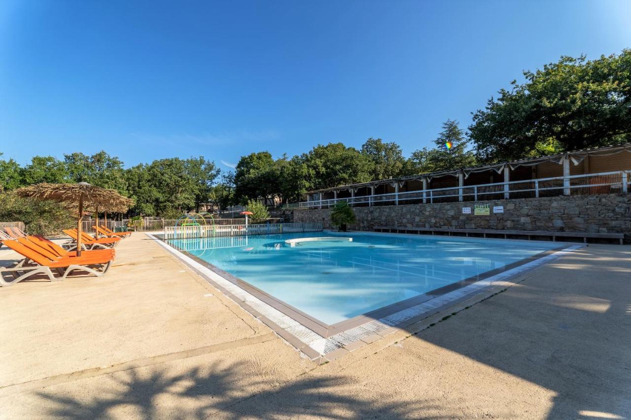 Camping Les Reflets Du Quercy Crayssac Exterior foto