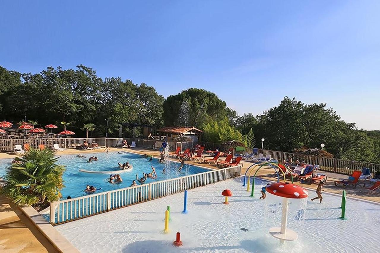 Camping Les Reflets Du Quercy Crayssac Exterior foto