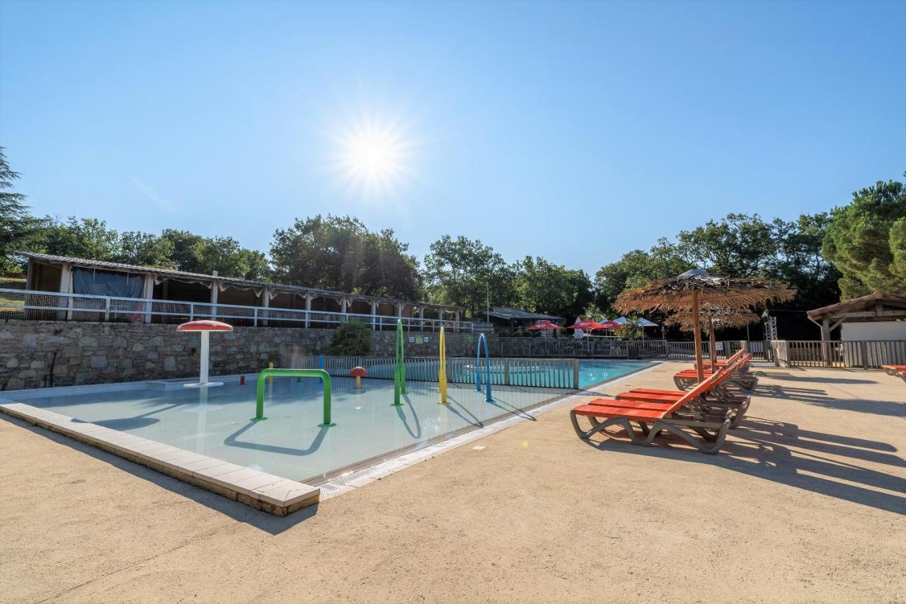 Camping Les Reflets Du Quercy Crayssac Exterior foto