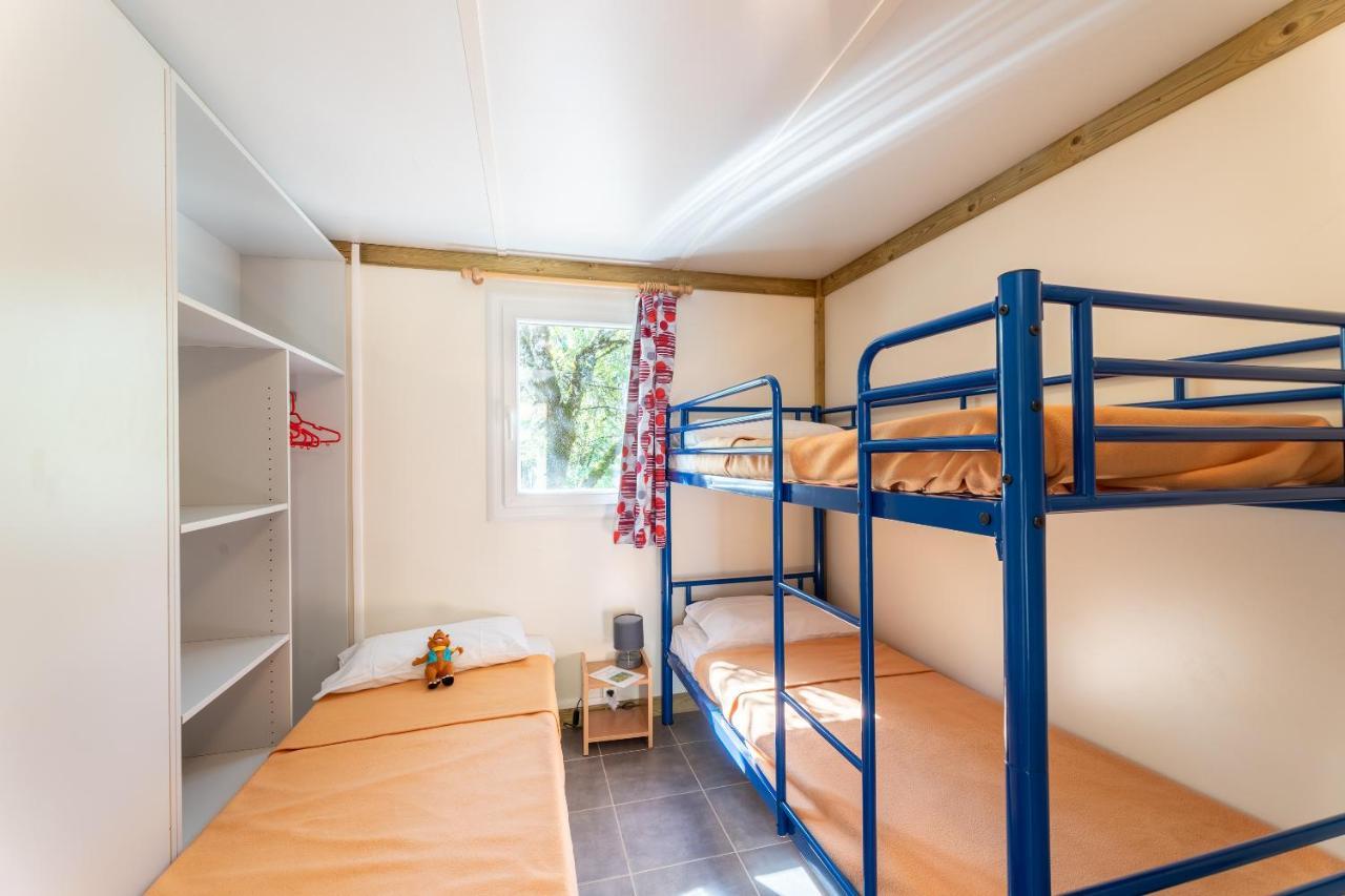 Camping Les Reflets Du Quercy Crayssac Exterior foto